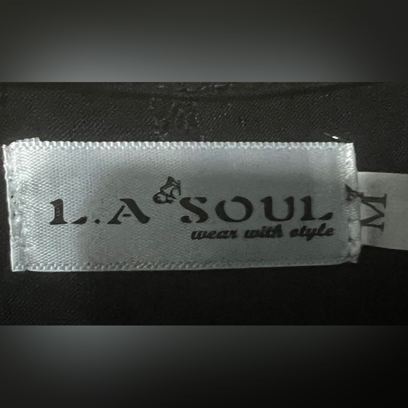 🪷LA SOUL SHIRT🪷 - Picture 3 of 4